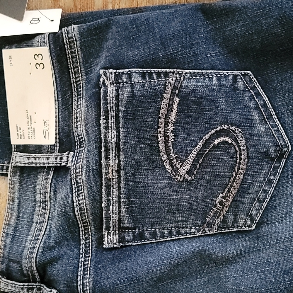 NWT Silver Jeans Sz 33